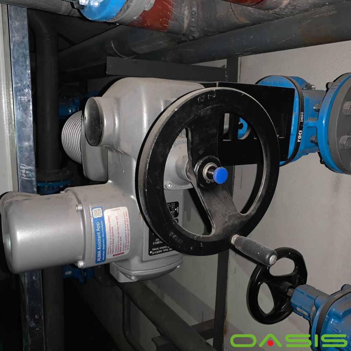 засувка з електроприводом