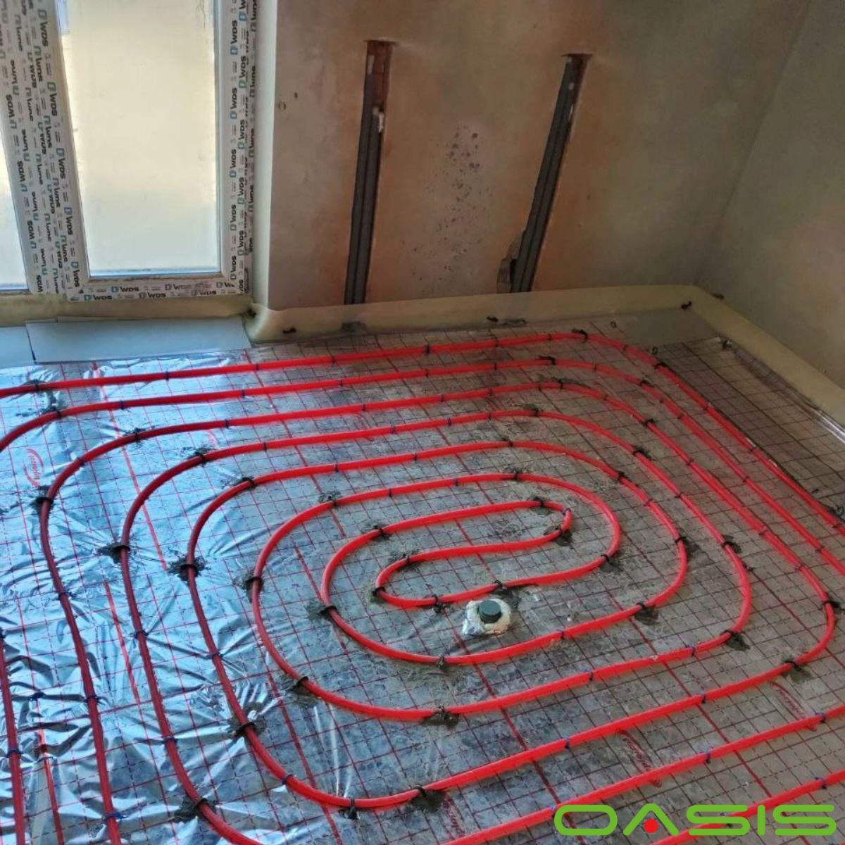 водяна тепла підлога