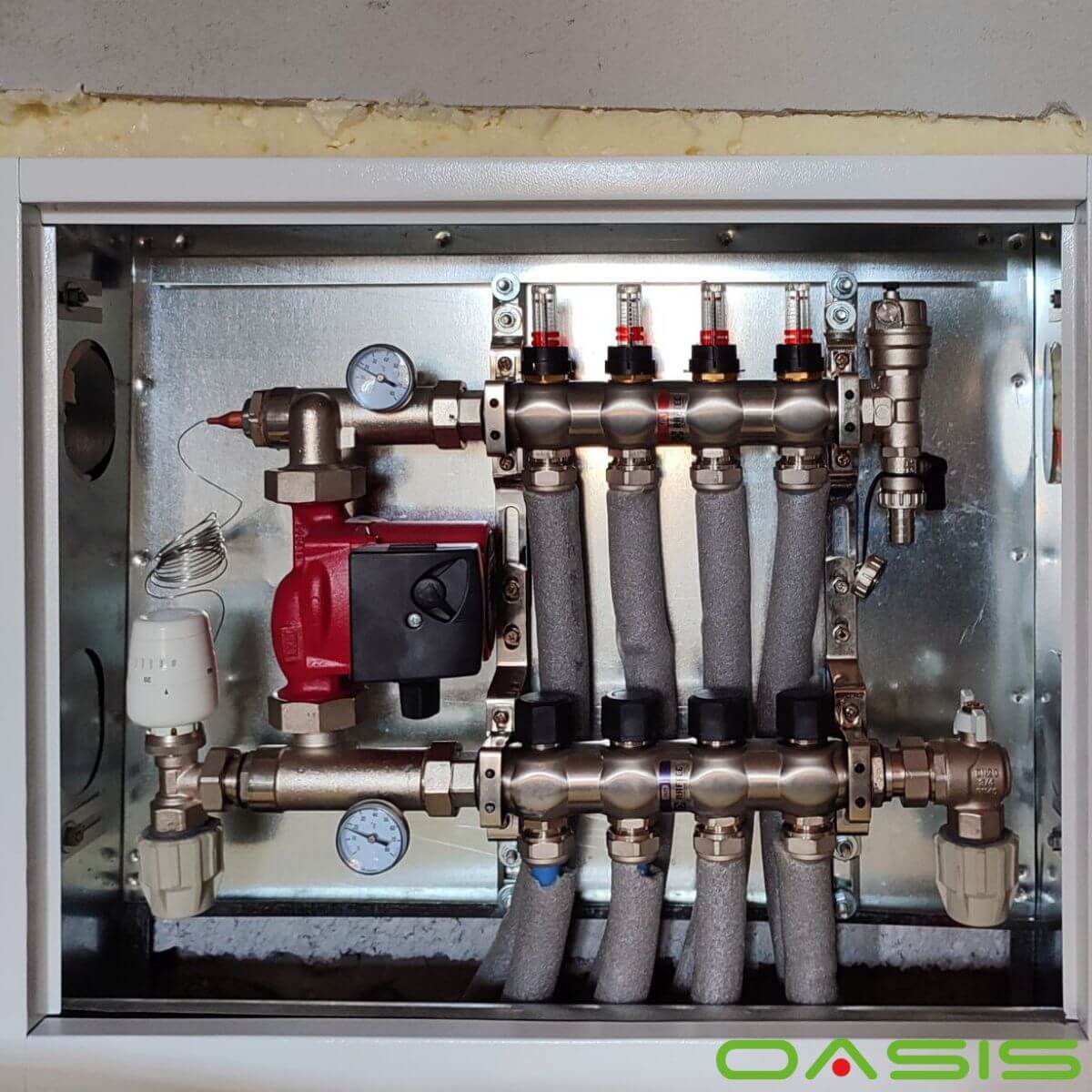 монтаж гребінки системи опалення та водопостачання