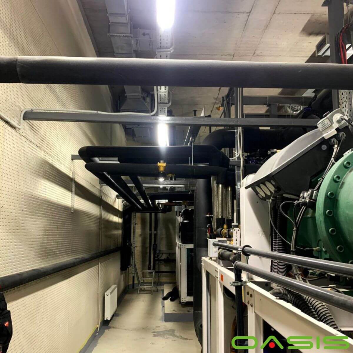 встановлення чилерів та обв’язка холодильних машин